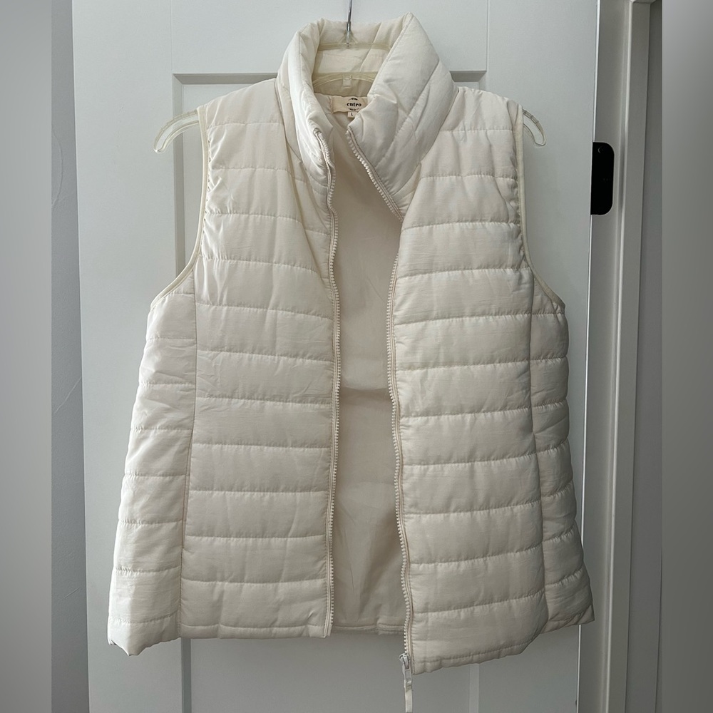 Entro Ivory Quilted Vest